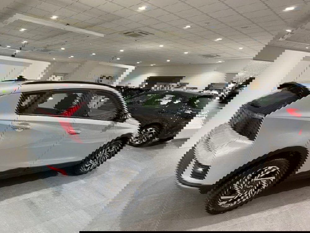 Hyundai Bayon nuova a Benevento (6)