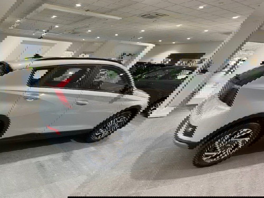 Hyundai Bayon nuova a Benevento (7)