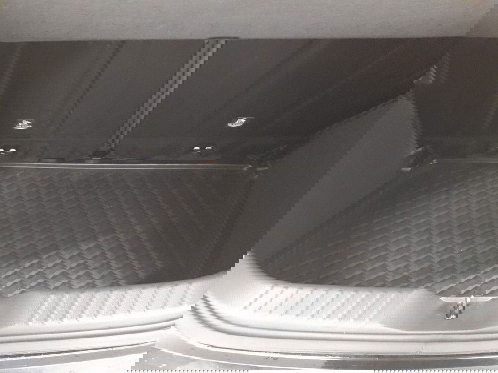 Toyota Aygo X usata a Bologna (17)