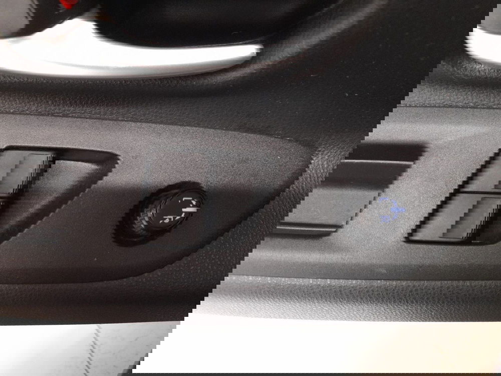 Toyota Aygo X usata a Bologna (9)