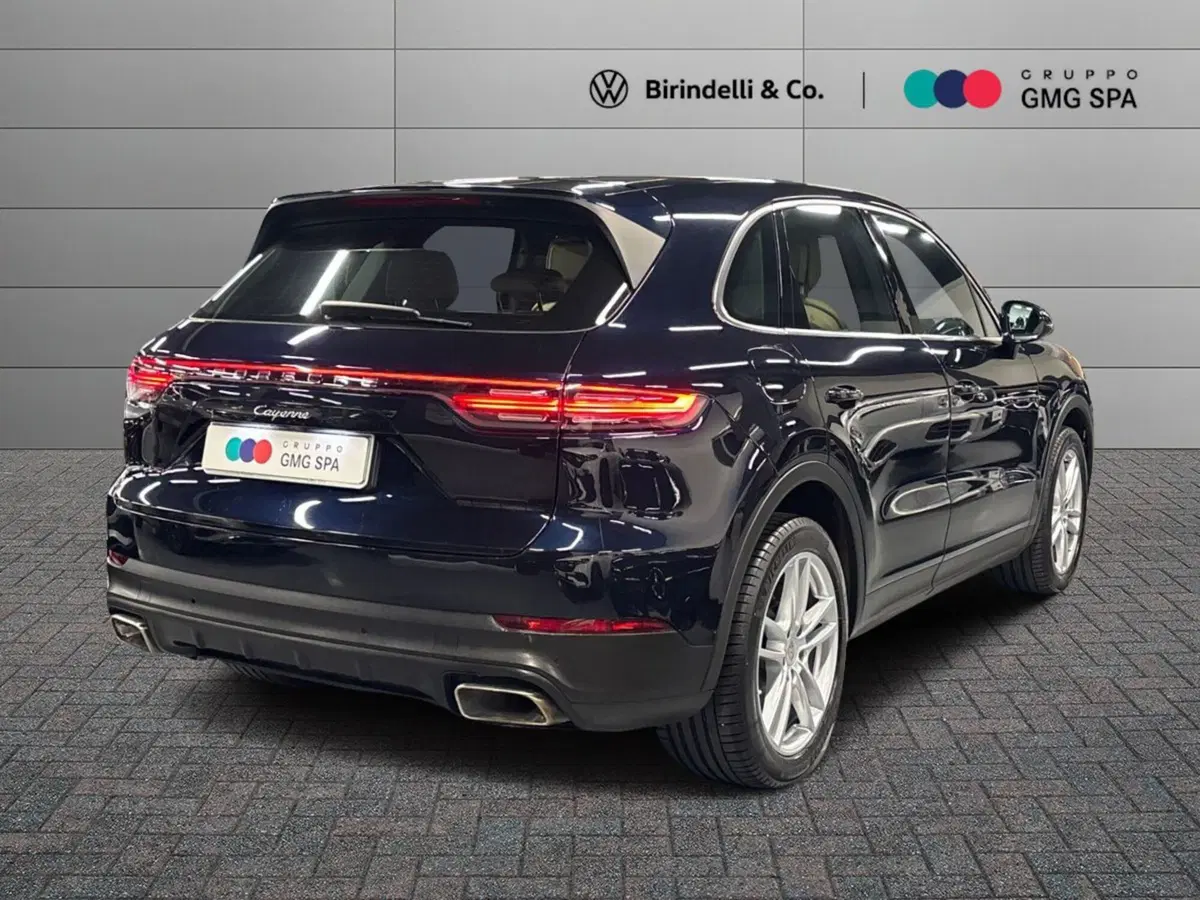 Porsche Cayenne usata a Prato (3)