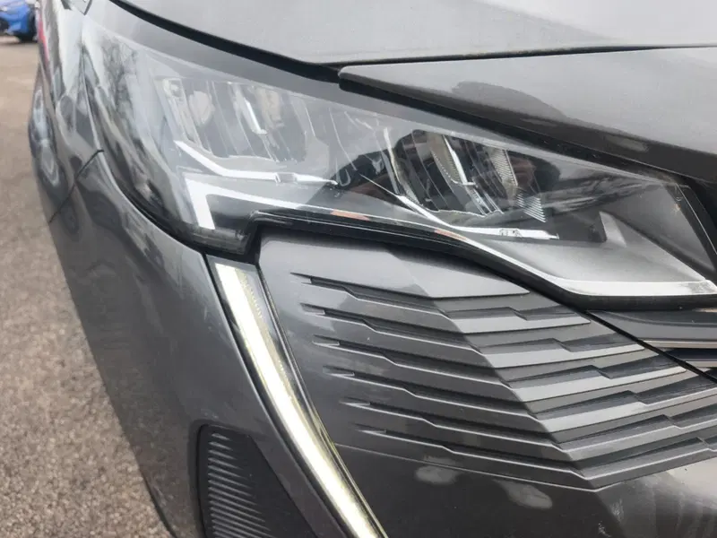 Peugeot 3008 usata a Frosinone (9)