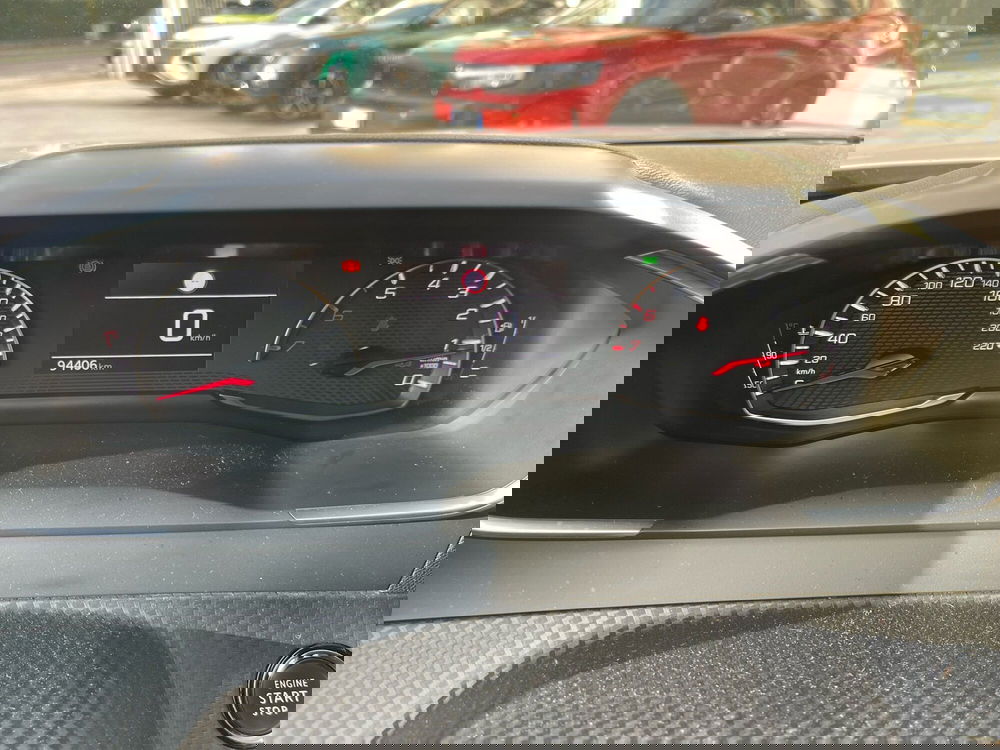 Peugeot 2008 usata a Frosinone (7)