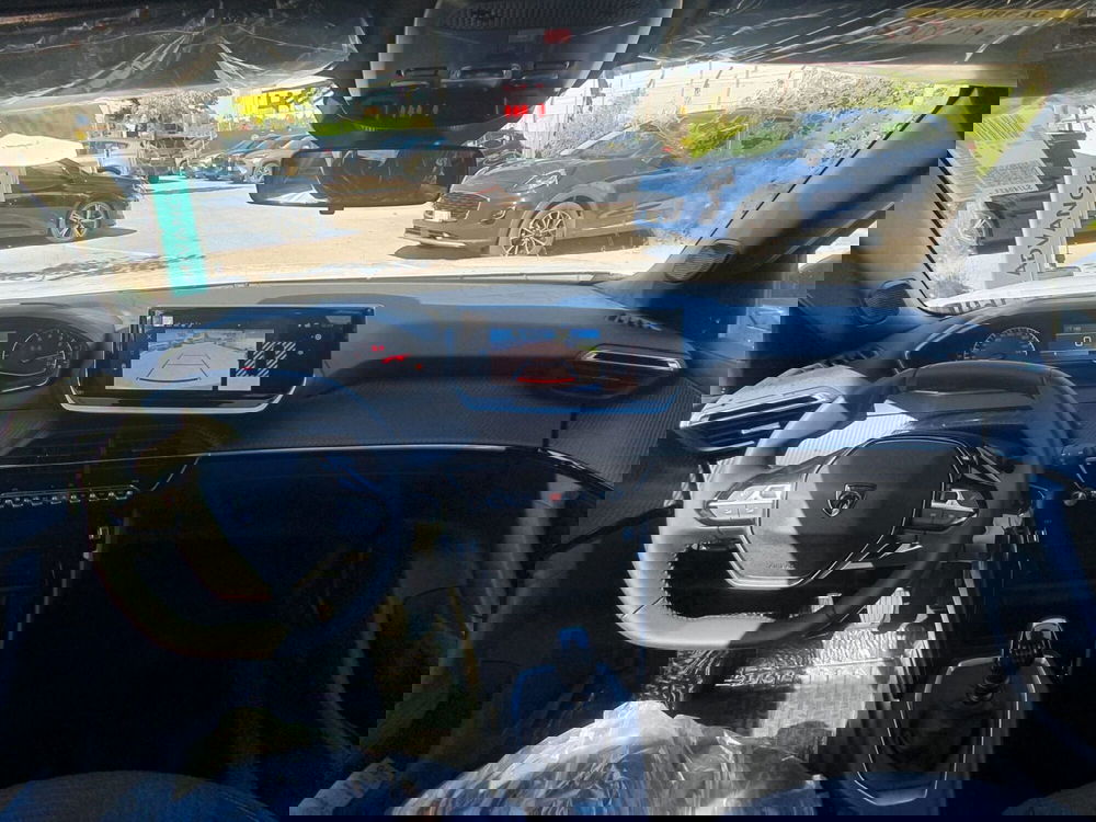 Peugeot 2008 nuova a Frosinone (11)