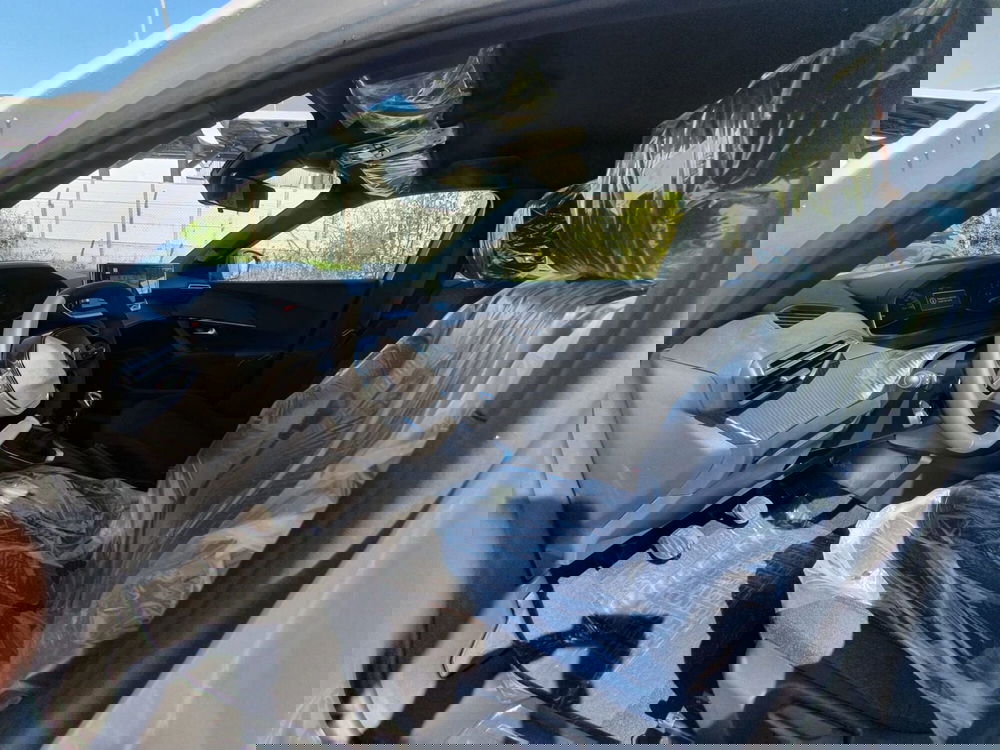 Peugeot 2008 nuova a Frosinone (15)