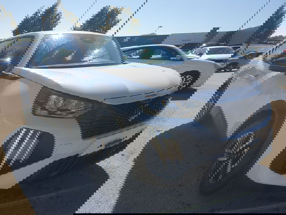 Peugeot 2008 nuova a Frosinone (3)