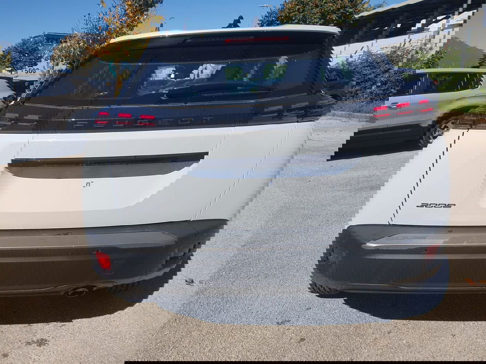 Peugeot 2008 nuova a Frosinone (6)