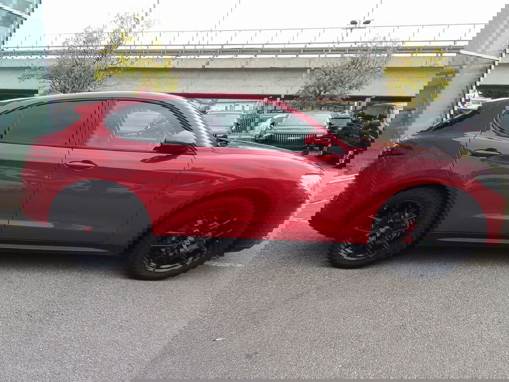 Alfa Romeo Stelvio usata a Rimini (4)