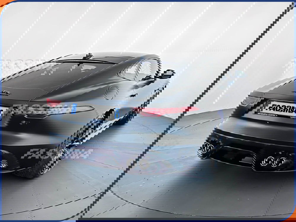 Jaguar F-Type Coupé usata a Milano (6)