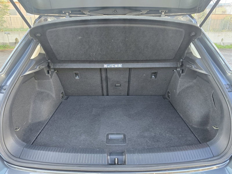 Volkswagen T-Roc usata a Massa-Carrara (13)