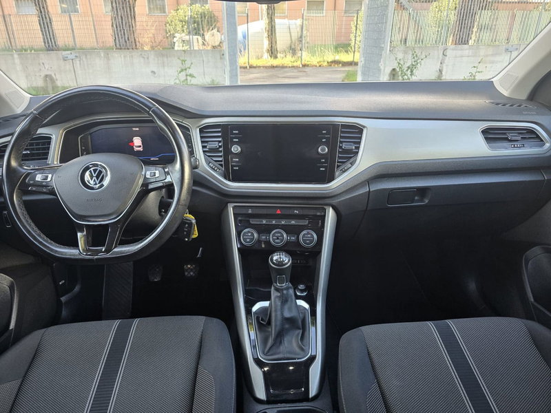 Volkswagen T-Roc usata a Massa-Carrara (6)