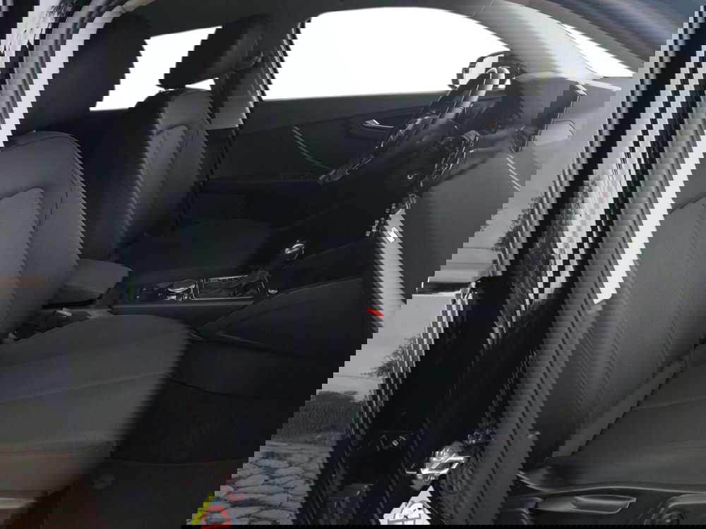 Audi Q2 usata a Bari (12)