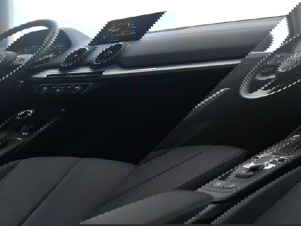 Audi Q2 usata a Bari (4)