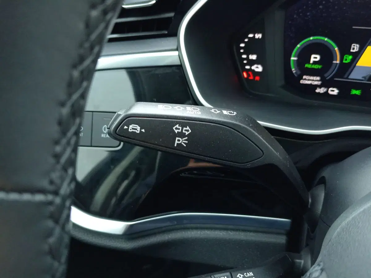 Audi Q3 usata a Bari (15)
