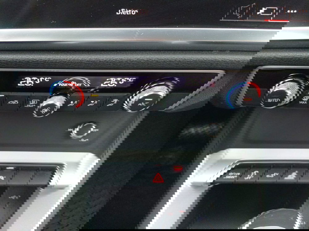 Audi Q3 usata a Bari (9)