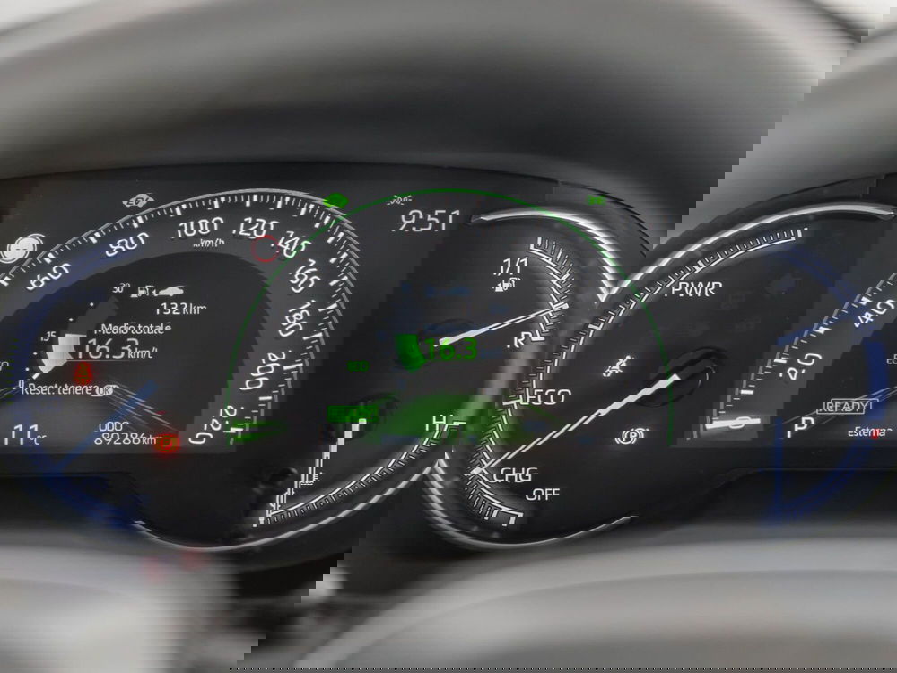 Toyota Rav4 usata a Barletta-Andria-Trani (13)