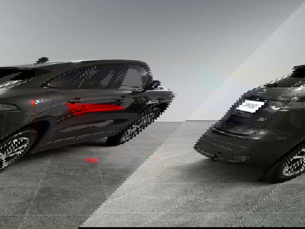 Jaguar F-Pace usata a Trento (10)