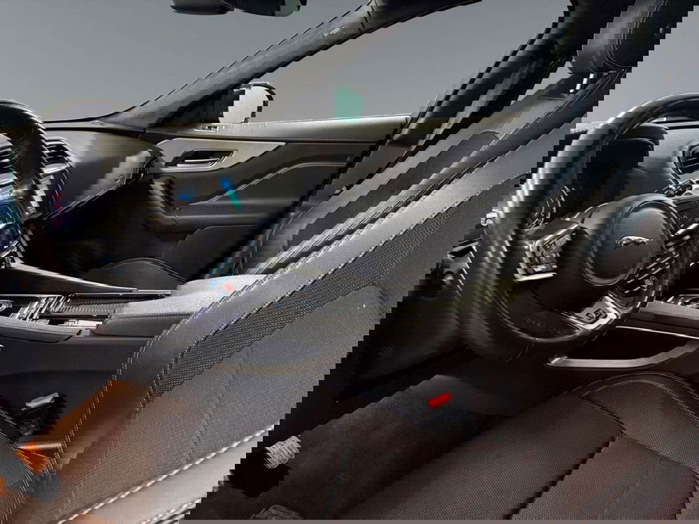 Jaguar F-Pace usata a Trento (4)