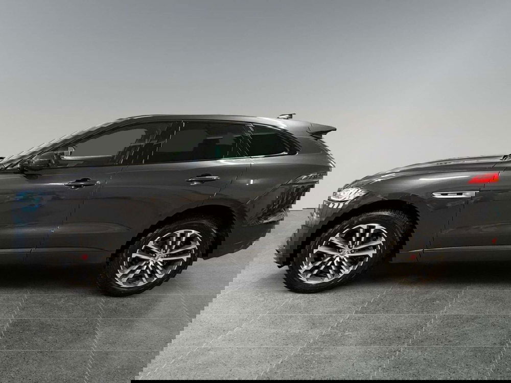 Jaguar F-Pace usata a Trento (5)