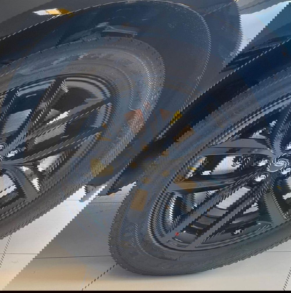 Land Rover Range Rover Velar usata a Ferrara (9)