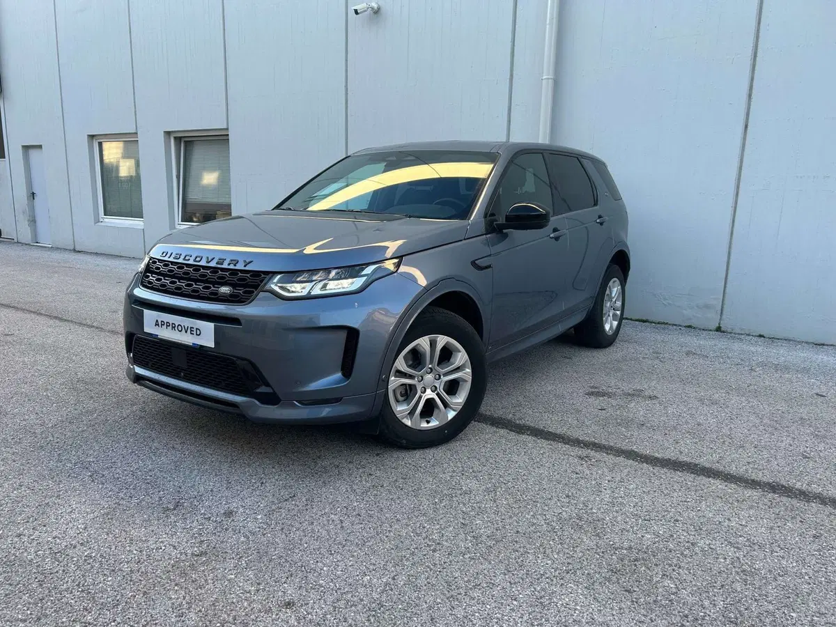 Land Rover Discovery Sport usata a Trento