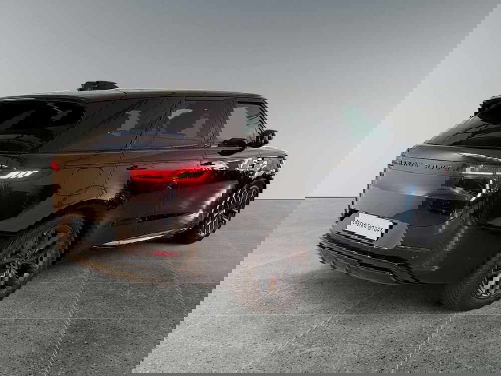 Land Rover Range Rover Sport nuova a Trento (2)