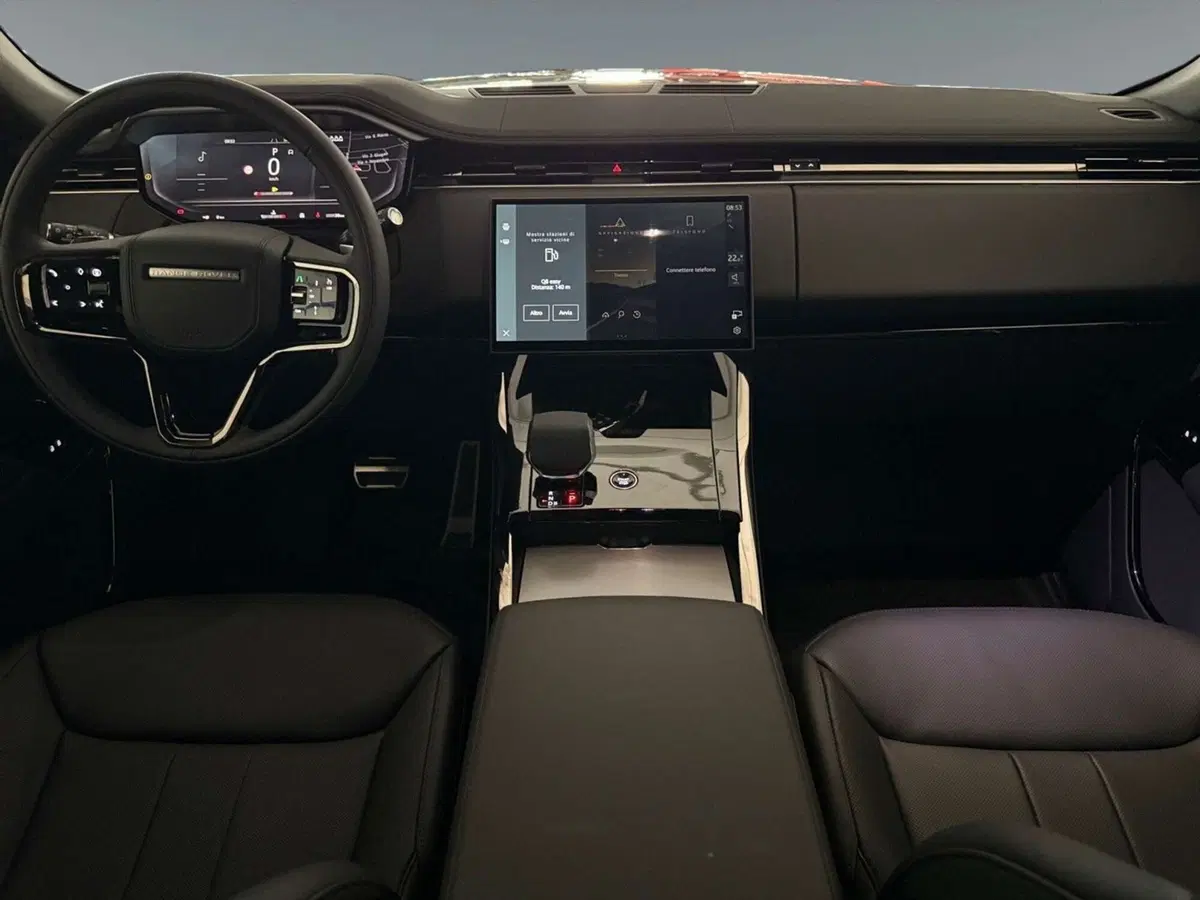 Land Rover Range Rover Sport nuova a Trento (3)