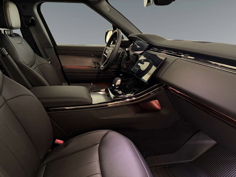 Land Rover Range Rover Sport nuova a Trento (4)