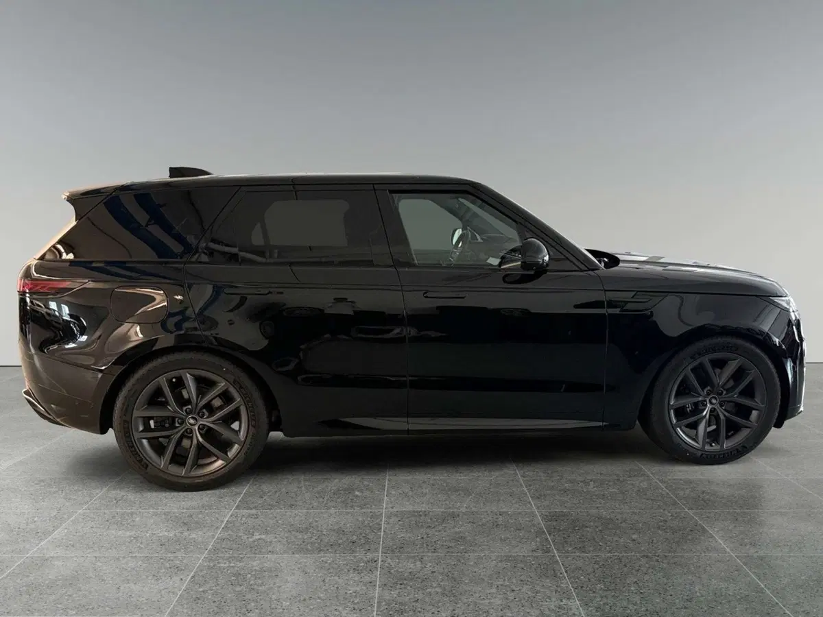 Land Rover Range Rover Sport nuova a Trento (6)