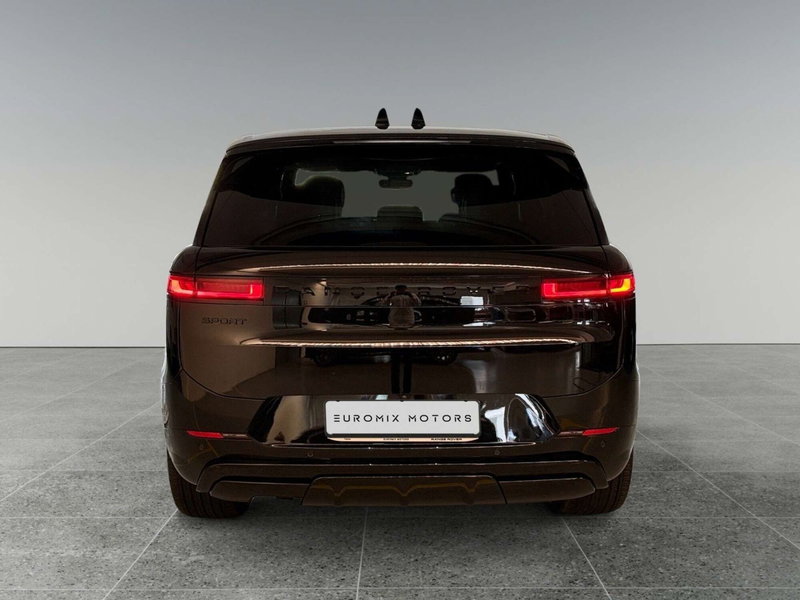 Land Rover Range Rover Sport nuova a Trento (7)