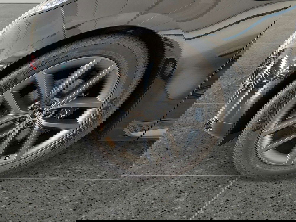 Land Rover Range Rover Sport nuova a Trento (9)