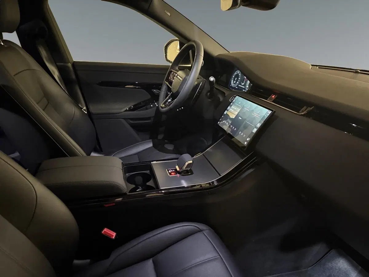 Land Rover Range Rover Evoque nuova a Trento (3)