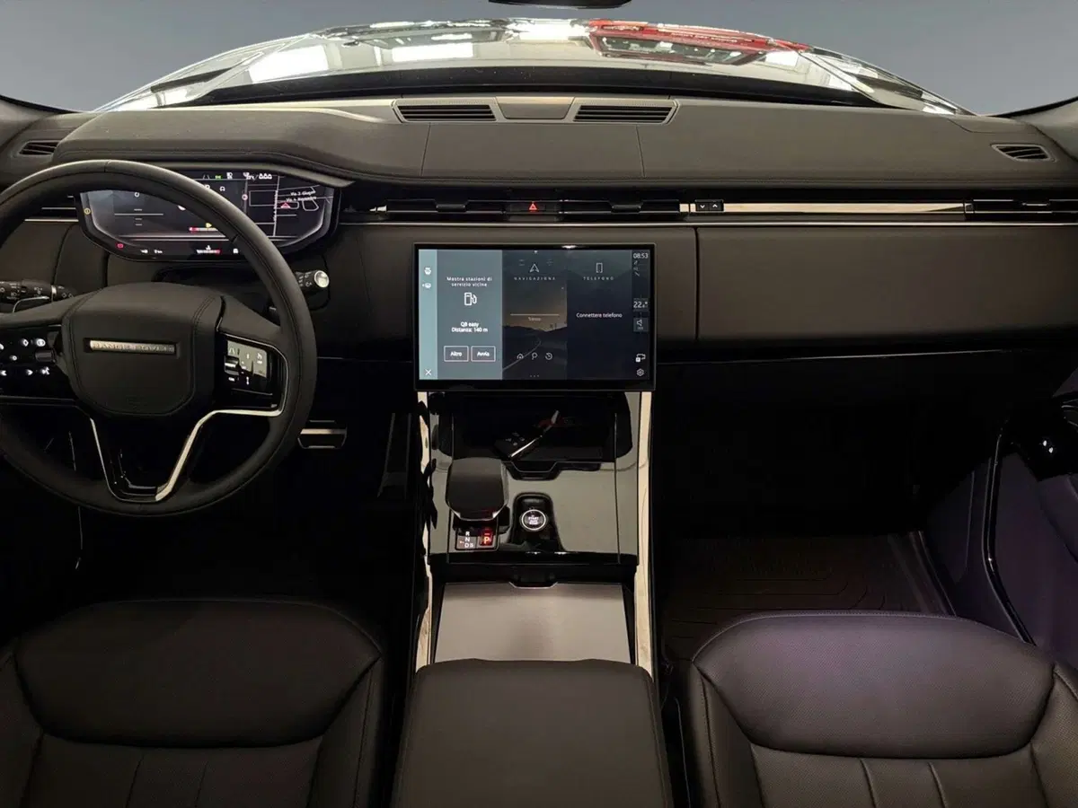 Land Rover Range Rover Sport nuova a Trento (3)