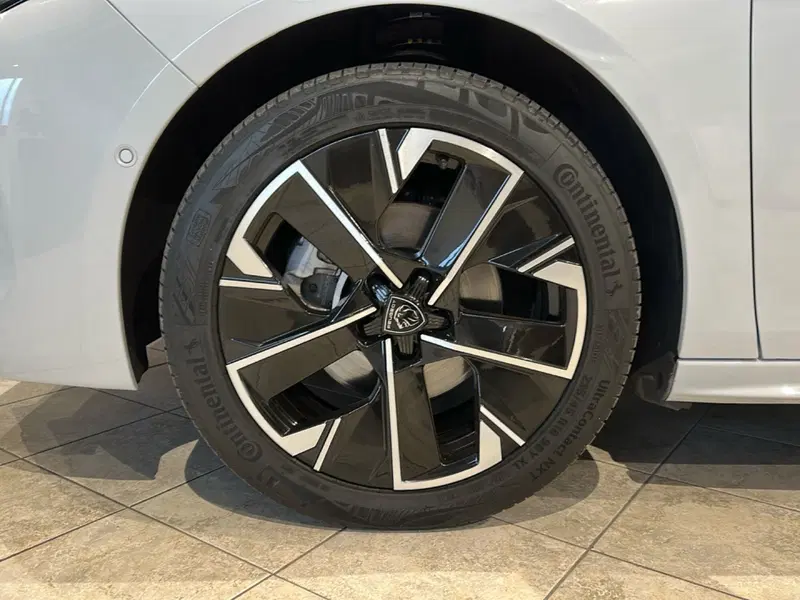 Peugeot 508 SW usata a Vicenza (13)