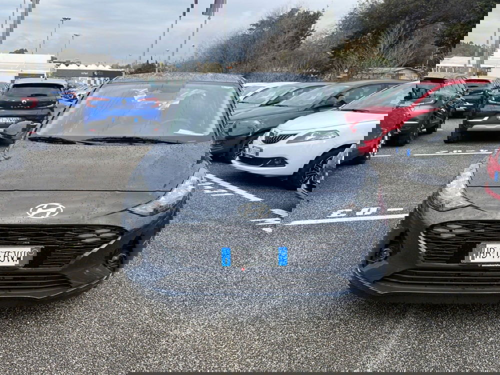 Hyundai i10 nuova a Roma (6)