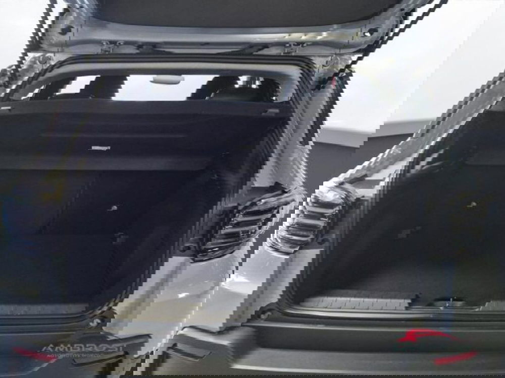 Jeep Avenger nuova a Perugia (9)