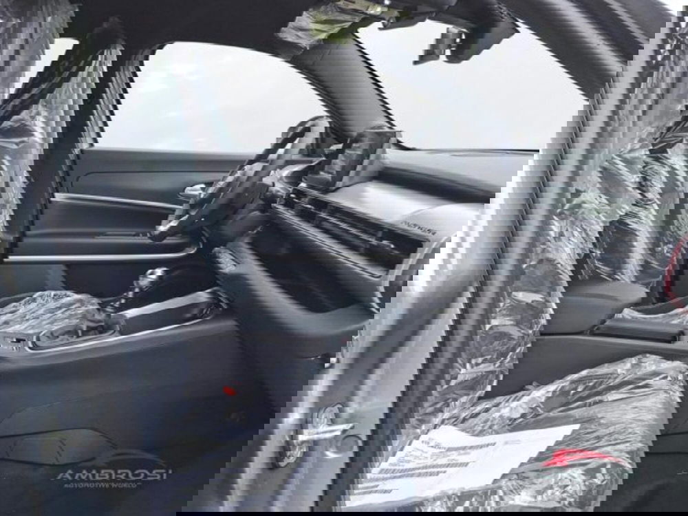 Jeep Avenger nuova a Perugia (12)