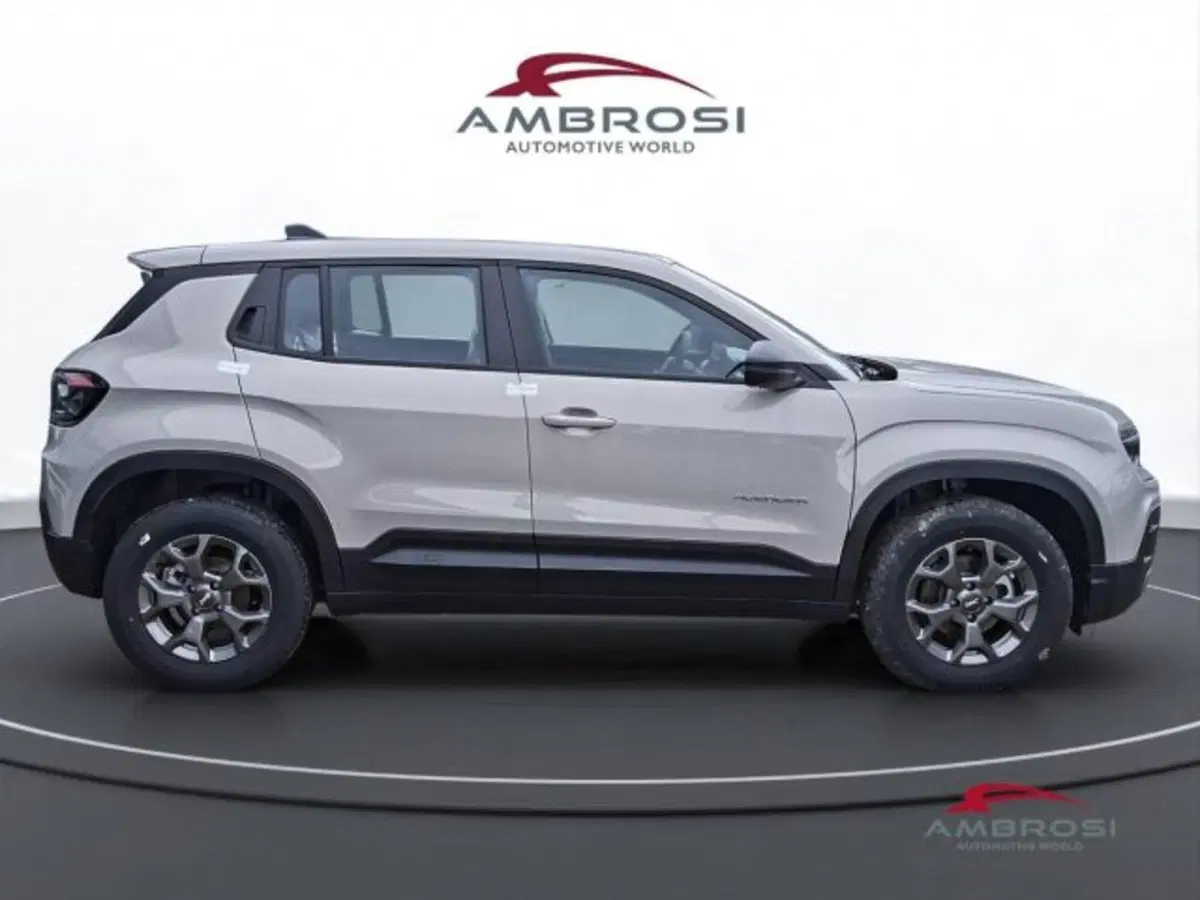 Jeep Avenger nuova a Perugia (5)