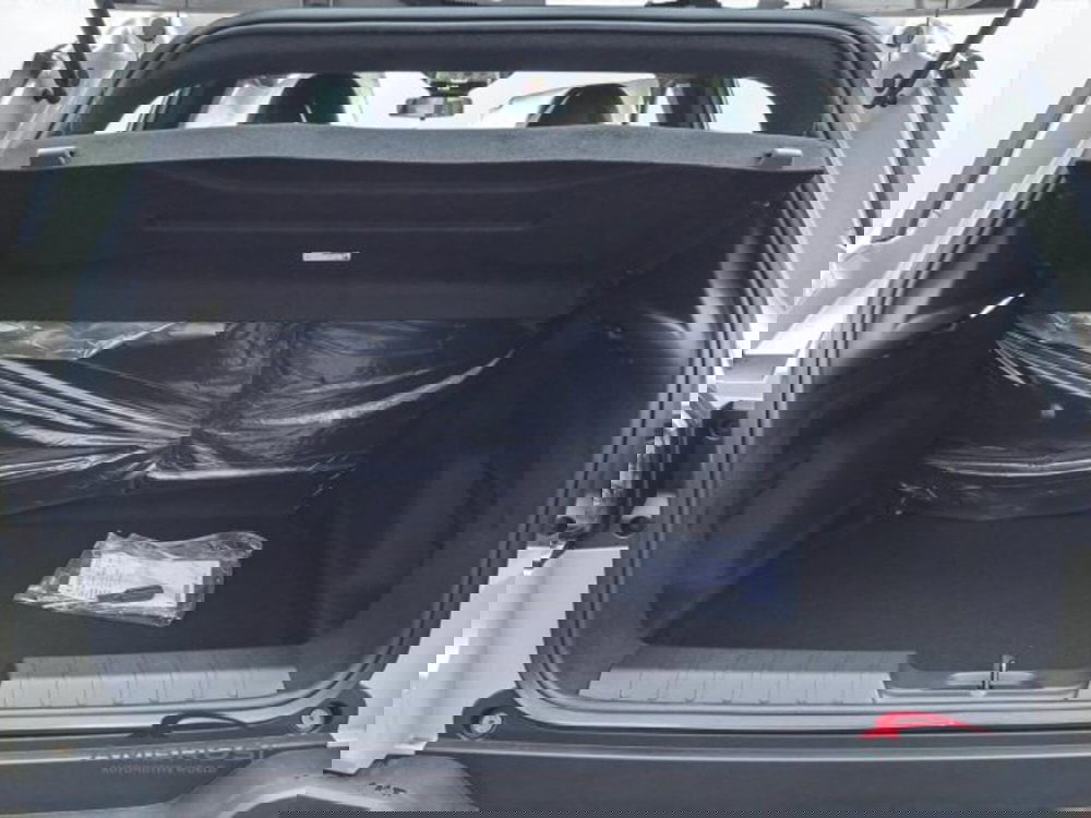 Jeep Avenger nuova a Perugia (9)