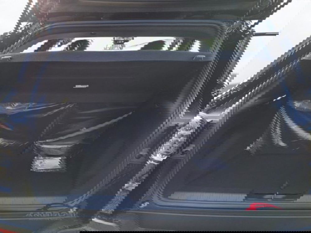 Jeep Avenger nuova a Perugia (9)