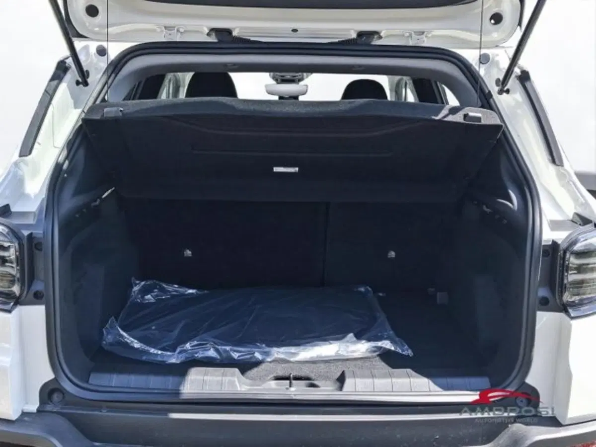 Jeep Avenger nuova a Perugia (9)