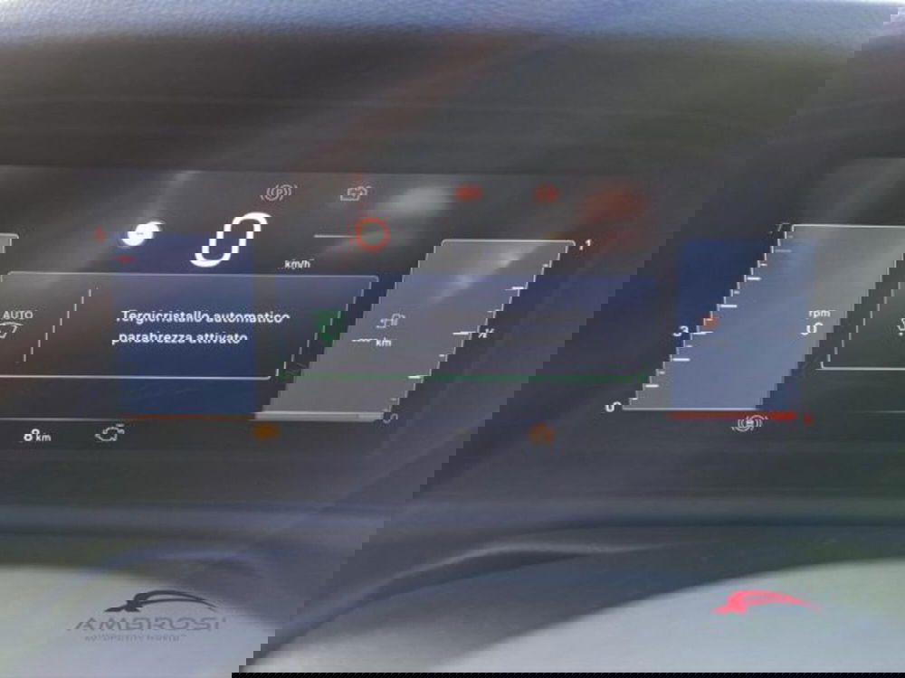 Jeep Avenger nuova a Perugia (13)