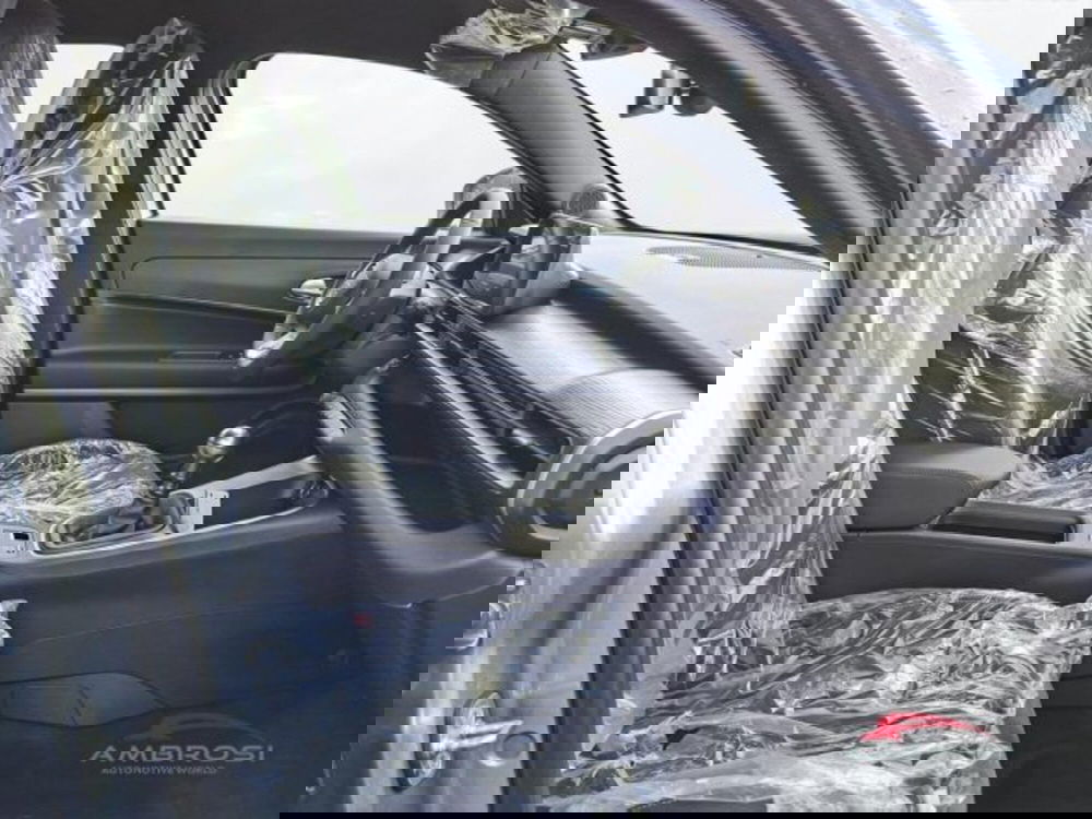 Jeep Avenger nuova a Perugia (12)