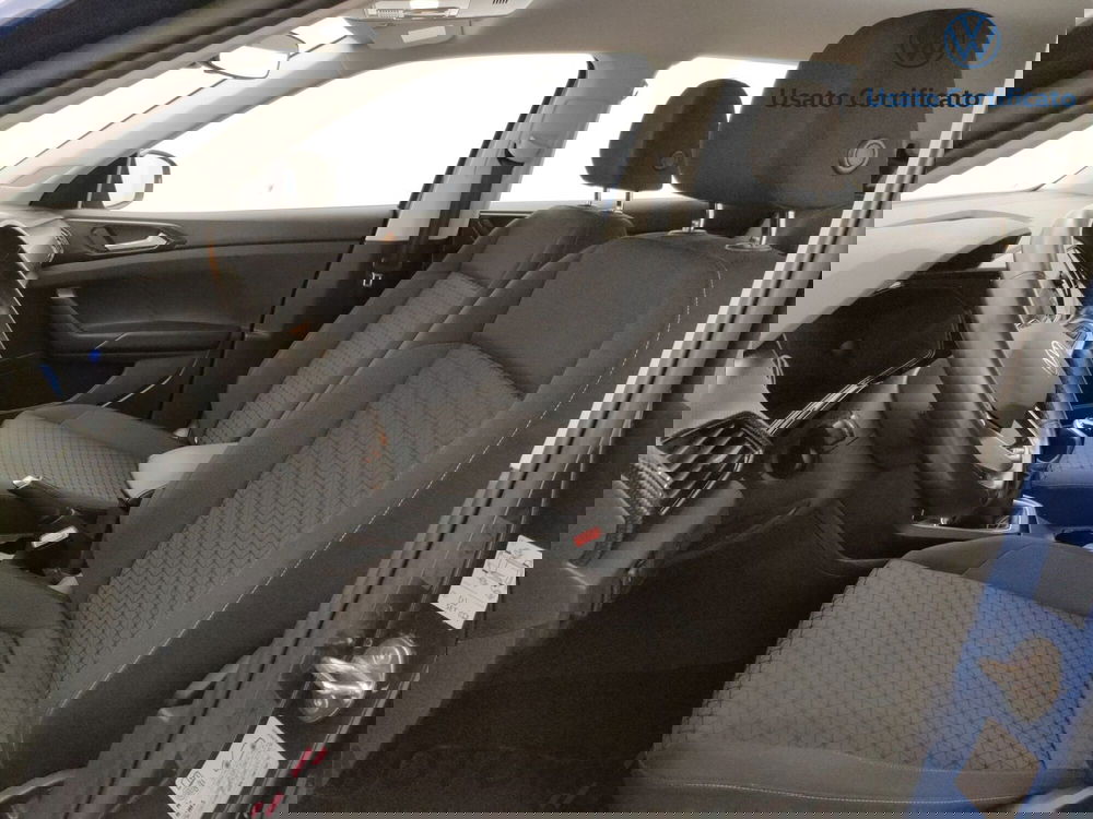 Volkswagen T-Cross usata a Varese (11)