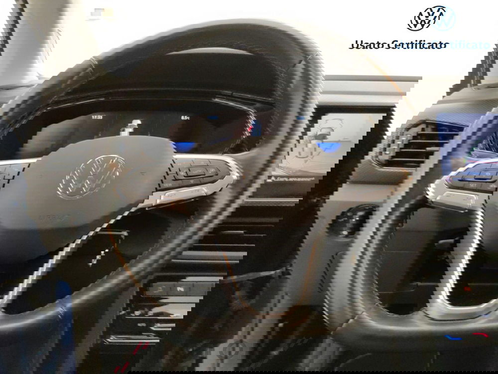 Volkswagen T-Cross usata a Varese (14)