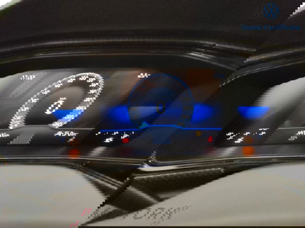 Volkswagen T-Cross usata a Varese (15)