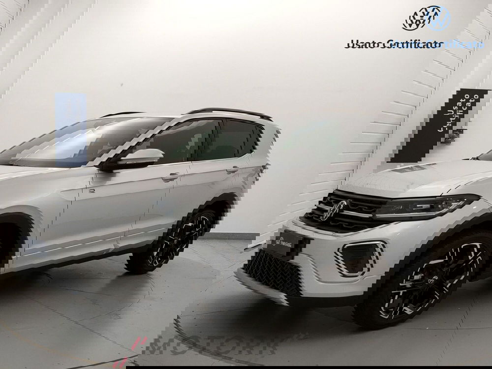 Volkswagen T-Cross nuova a Varese