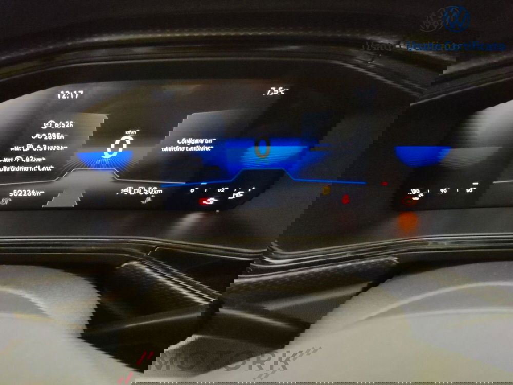 Volkswagen T-Cross usata a Varese (14)