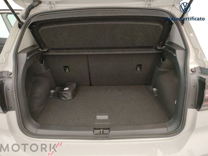 Volkswagen T-Cross usata a Varese (9)