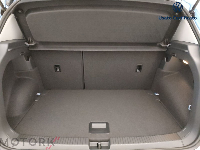 Volkswagen T-Cross nuova a Varese (11)